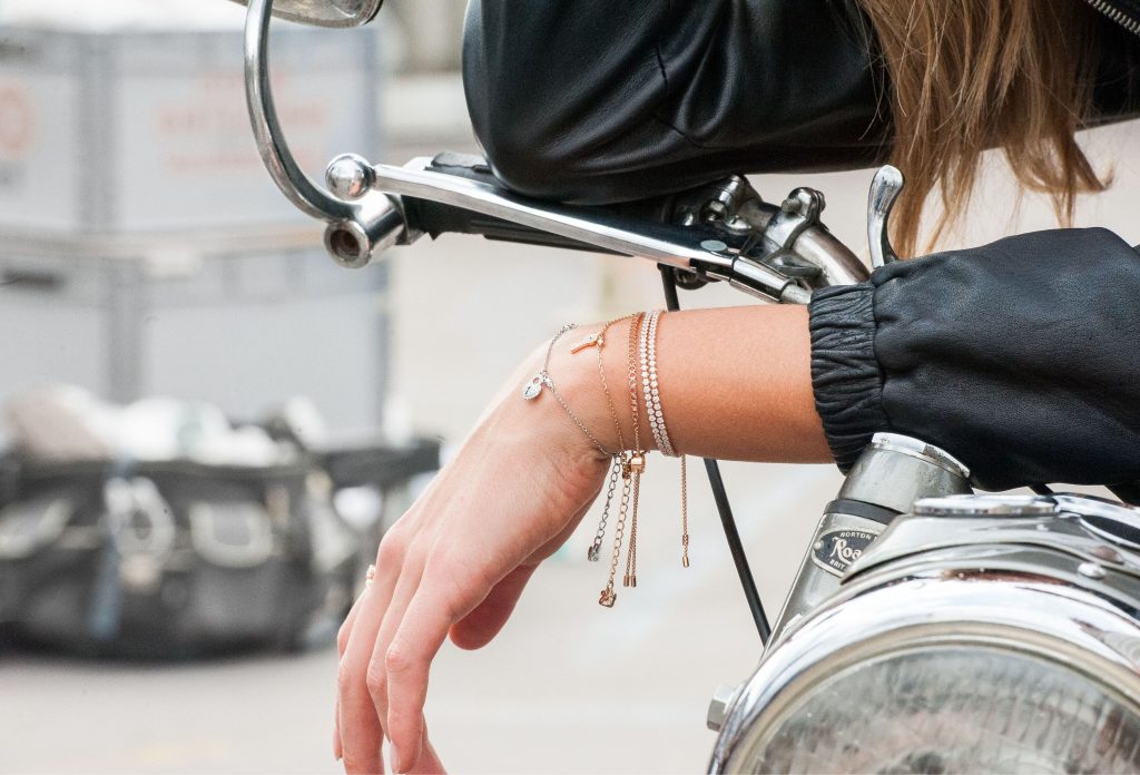 ss17_atl_bts_vd_model_8