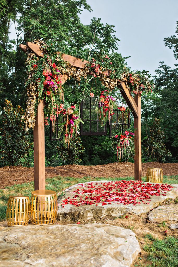 cheery-bohemian-wedding-inspiration-at-a-rock-quarry-38