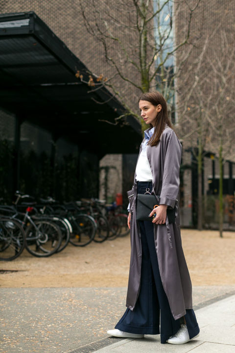 lfw-fw17-street-style-day-1-01