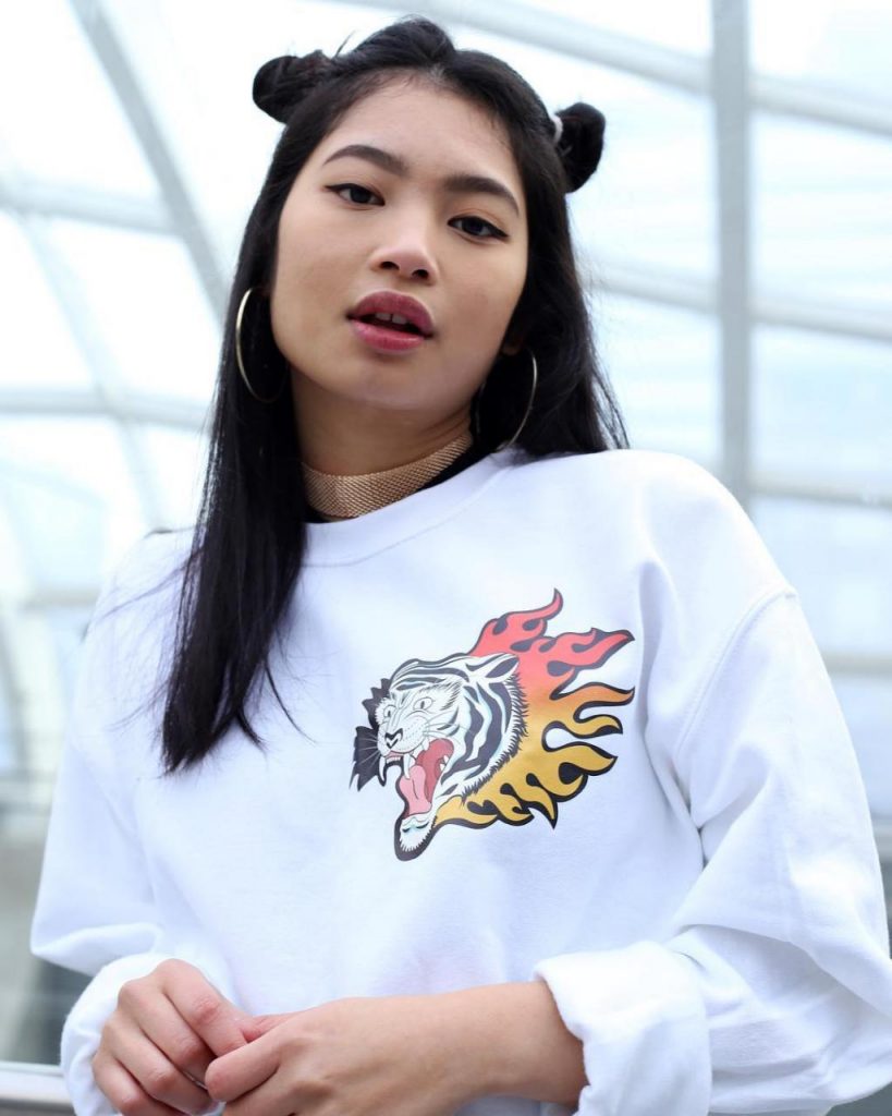 Bilstore - The Ragged Priest -Lifestyle (3)