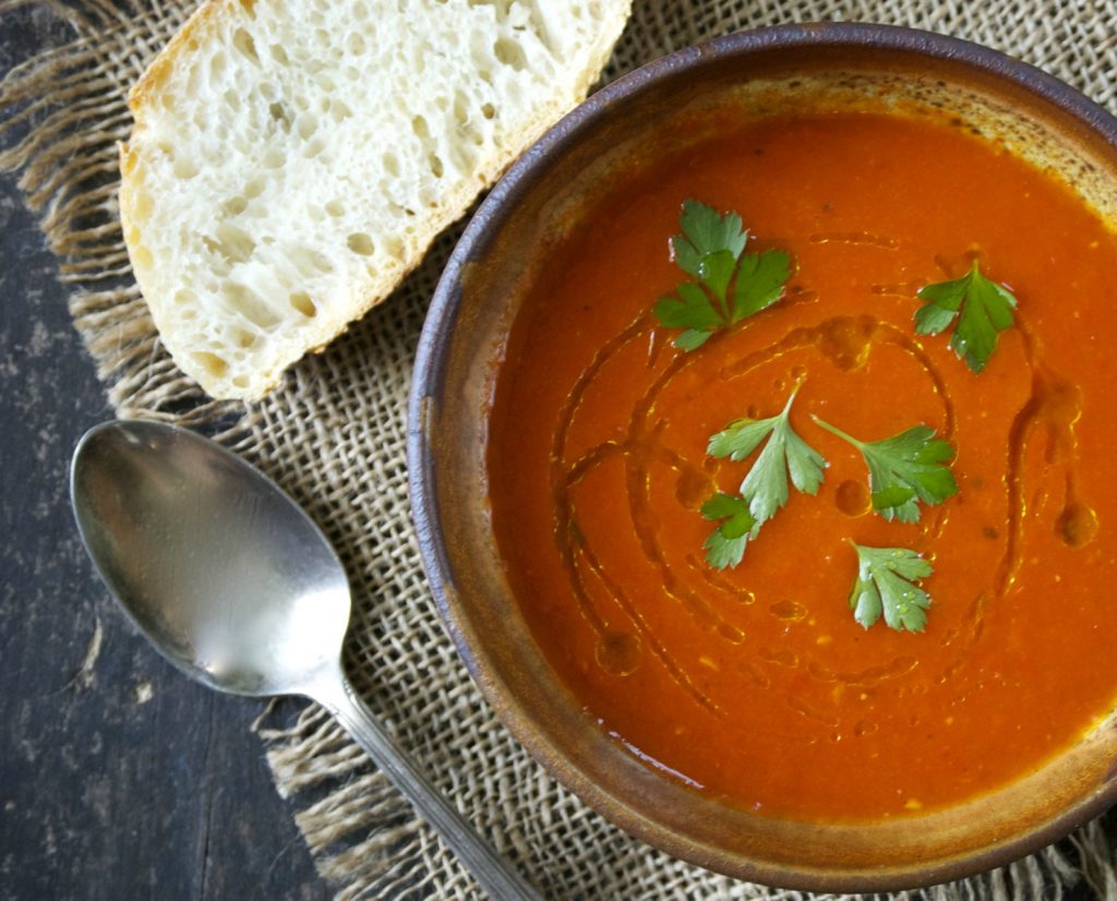 kırmızı-biber-çorbası
