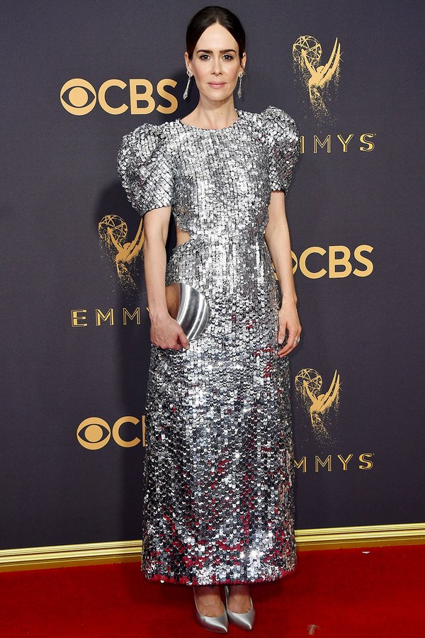 Sarah-Paulson-Emmy-2017
