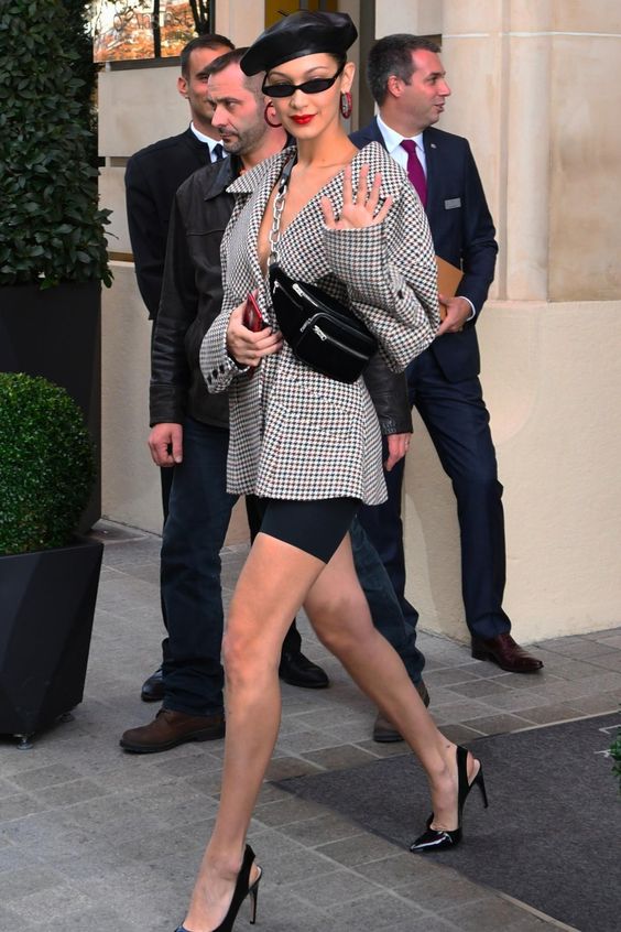 bella-hadid-bel-çantası